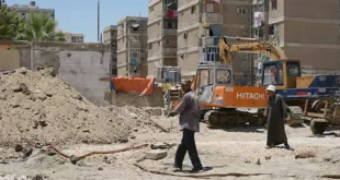محافظ بورسعيد يحذر من تباطؤ أعمال تطوير شارع أسوان