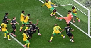 منتخب كندا يضمن التأهل لدور الـ16 بالمونديال بالفوز على جنوب أفريقيا