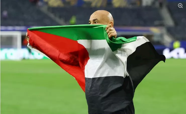 احتفاء حسام حسن بفلسطين وغزة بعد فوز مصر يتصدر الإعلام العبري | ضي النهار صورة 1 حسام حسن
