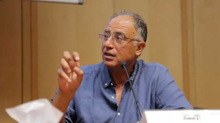 أشرف العشماوي يحذر من خطورة الاعتماد على الـ Ai في الأعمال الأدبية