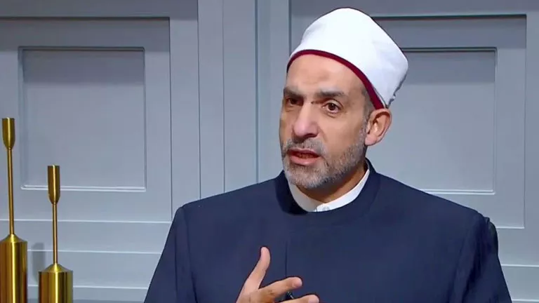أمين الفتوى يوضح حكم استخدام الذكاء الاصطناعي في الدراسة