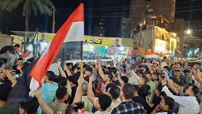 أهالي أسيوط يحتفلون بتأهل منتخب مصر إلى دور الـ16 في كأس العالم 2026 ب