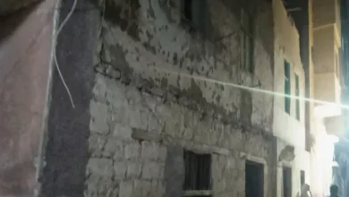 انهيار جزئي لمنزل غير مأهول في وسط مدينة بني سويف