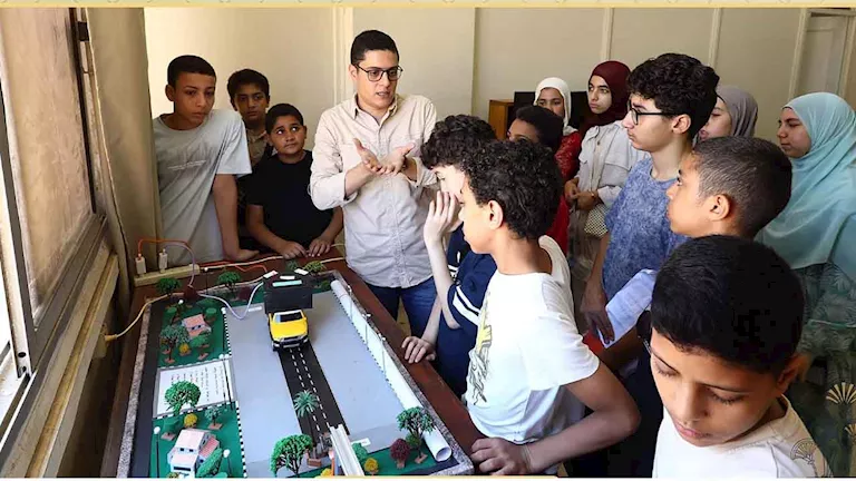 بالتجارب والابتكار.. انطلاق المرحلة السابعة لبرنامج "جامعة الطفل" في ا