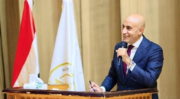 بدء امتحانات الدور الثاني وتحديد المستوى لطلاب نظام "أبناؤنا في الخارج" اليوم