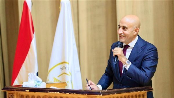 بدء امتحانات الدور الثاني وتحديد المستوى لطلاب نظام "أبناؤنا في الخارج" اليوم