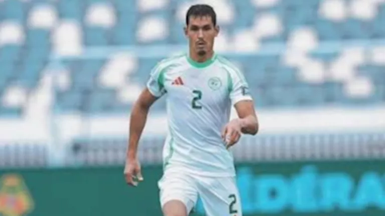 بعد 123 مباراة.. ماندي يعتزل اللعب الدولي مع الجزائر