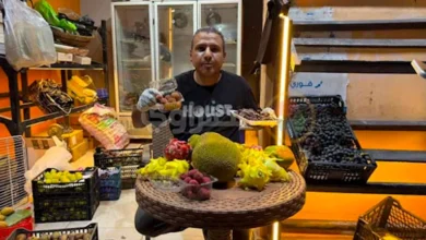 تباع بالقطعة وميزانها بالجرام.. نوع فاكهة شهير يتحدى الأسواق في الشرقي