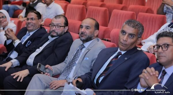 تدشين مشروع "عيون مصر.. من روائع الآثار المصرية في المتاحف العالمية" على هامش معرض مكتبة الإسكندرية