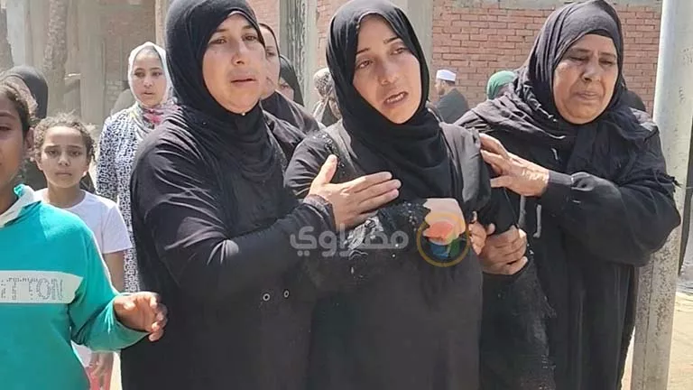 تشييع جثمان ثالث ضحية للدغ الثعابين بمحافظة الشرقية