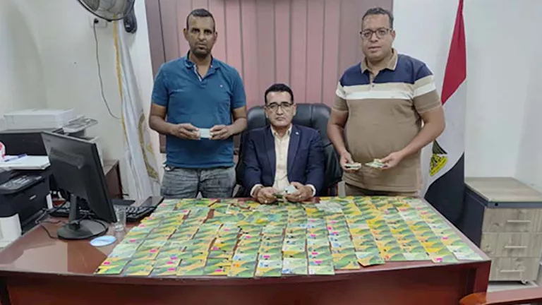 تموين الأقصر يضبط صاحب مخبز استحوذ على 450 بطاقة تموينية