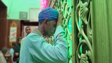 توافد الآلاف على ضريح سلطان الصعيد أحمد الفرغل