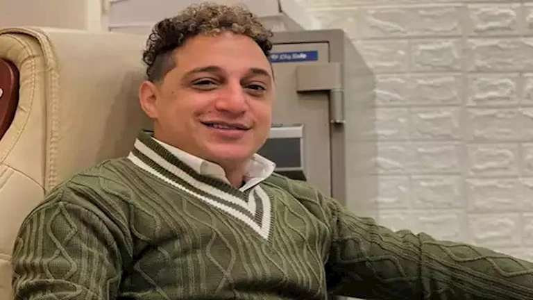 رضا البحراوي يستغيث بالشرطة بعد "حرب الشتائم" مع غريمه بالجيزة