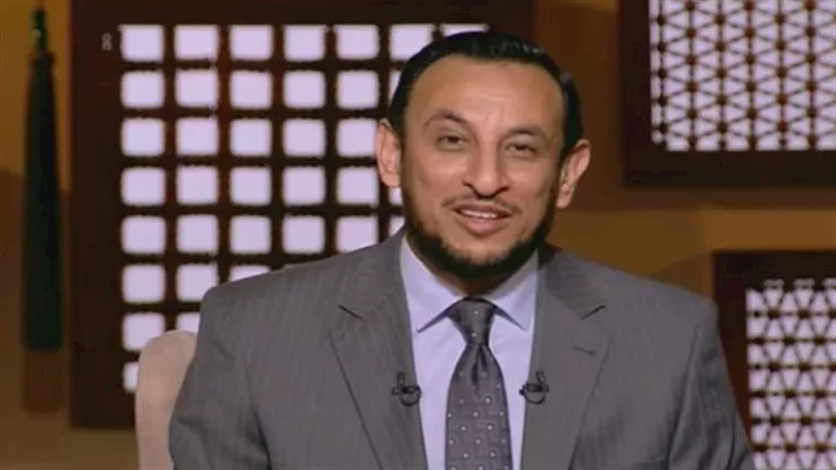 رمضان عبدالمعز: القرآن والسنة يقرنان بين الإيمان والحياء.. والدين لا ي | ضي النهار رمضان عبدالمعز: القرآن والسنة يقرنان بين الإيمان والحياء.. والدين لا ي