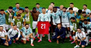 رونالدو ولاعبو البرتغال يحتفلون بقميص ديوجو جوتا بعد التأهل