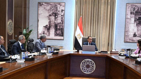 شمال سيناء والبحر الأحمر في الصدارة.. تفاصيل خطة الحكومة لطرح مناطق سياحية جديدة