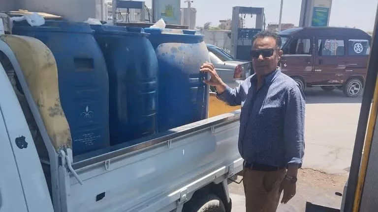 ضبط محطة وقود بالتل الكبير لتصرفها في 1200 لتر سولار مدعم