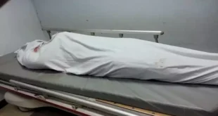 "طرد أبناءه أولًا".. كيف أنهى عامل رحلة انتظار 3 سنوات بعدة طعنات في م