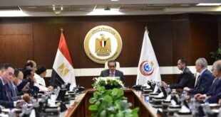 عدم التهاون مع أي تجاوز سواء من مقدمي الخدمة أو المترددين