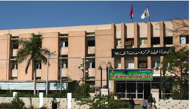 غسيل محطة القلعة ومياه الشرب بالخارجة.. ضعف ضغوط المياه وتوفير سيارات