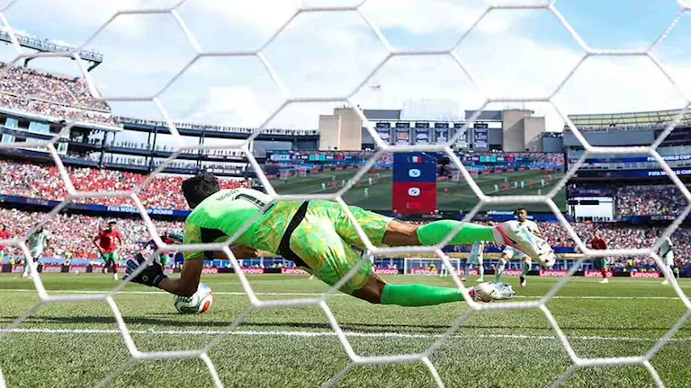 فيديو تصدي بونو لركلة جزاء مبابي في مباراة فرنسا والمغرب بكأس العالم