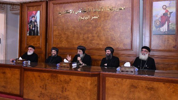 قداسة البابا تواضروس يلتقي أعضاء هيئة تدريس إكليريكية الإسكندرية