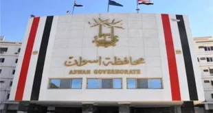 محافظ أسوان يعلن فوز المحافظة للعام الرابع بمبادرة تميز الأداء