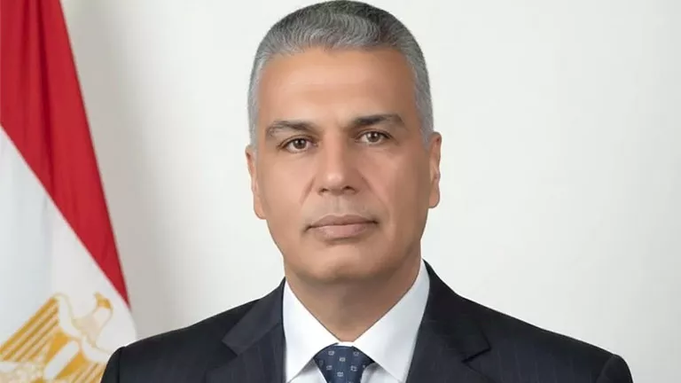 محافظ جنوب سيناء يكشف موعد مشروع الهيدروجين الأخضر