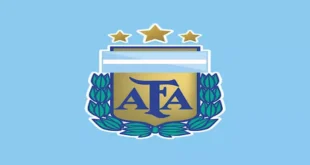 من هو اليهودي الذي صمّم شعار منتخب الأرجنتين؟