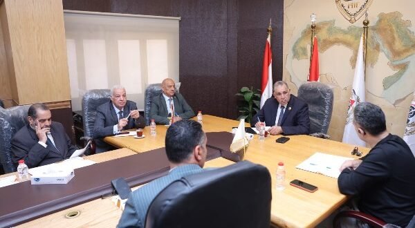 نقيب المحامين يبحث الترتيبات النهائية لبروتوكول التعاون مع نقابة أطباء الأسنان