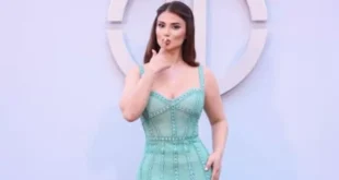 هدى الإتربي بإطلالة خضراء لافتة في أسبوع الموضة بباريس.. والجمهور: "مل