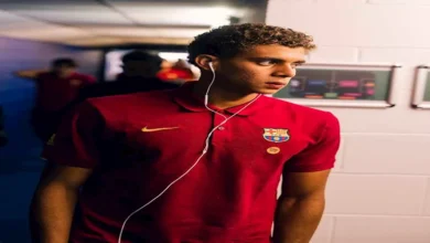 وصول لاعبي برشلونة إلى ملعب سانت أندور لمواجهة برمنجهام