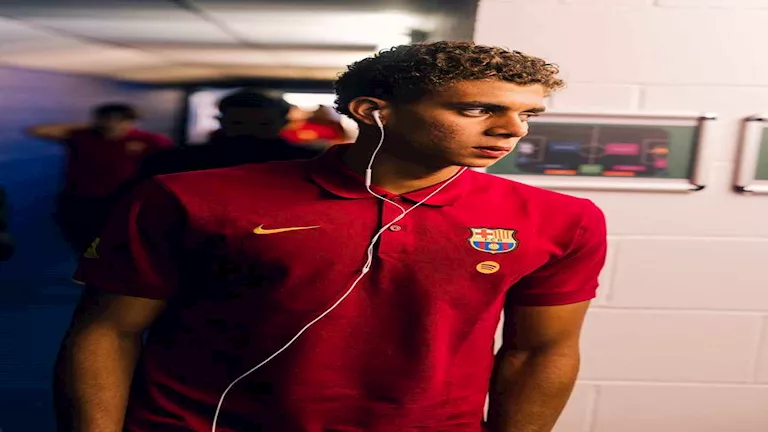 وصول لاعبي برشلونة إلى ملعب سانت أندور لمواجهة برمنجهام | ضي النهار وصول لاعبي برشلونة إلى ملعب سانت أندور لمواجهة برمنجهام
