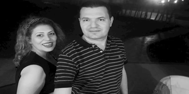 وفاة ابنة وحيد سيف وشقيقها ينعيها ويكشف موعد ومكان الجنازة والعزاء
