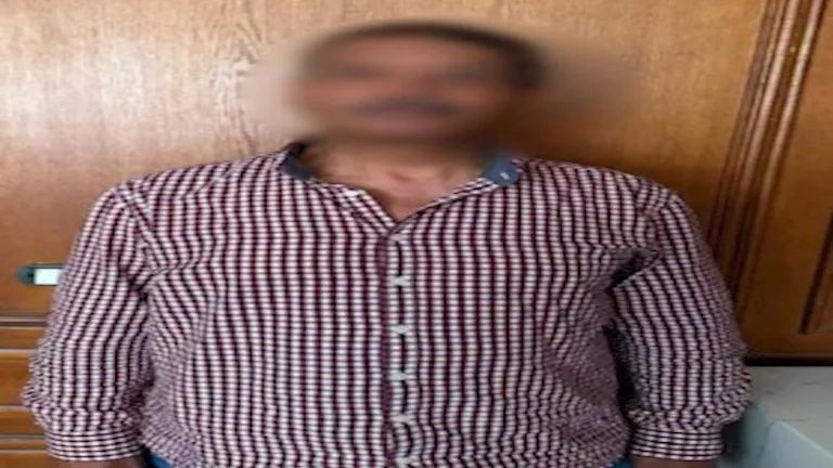 أمن القاهرة يكشف كواليس مقتل مدير مدرسة طعنا على يد عامل بالمعادي