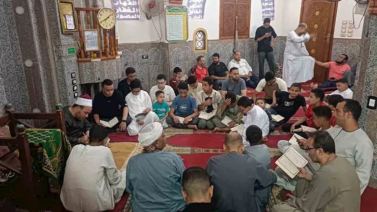 افتتاح مسجد الفتح بالمنيا بعد إحلاله وتجديده وإقامة 92 مقرأة - صور