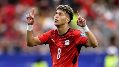 الأهلي يؤمن بقاء إمام عاشور حتى 2030.. وإعلامي يكشف قيمة العقد