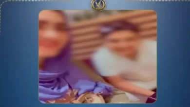 الداخلية تكشف حقيقة فيديو سيدة سبت طليقها داخل المطار وتحرض نجلها علي