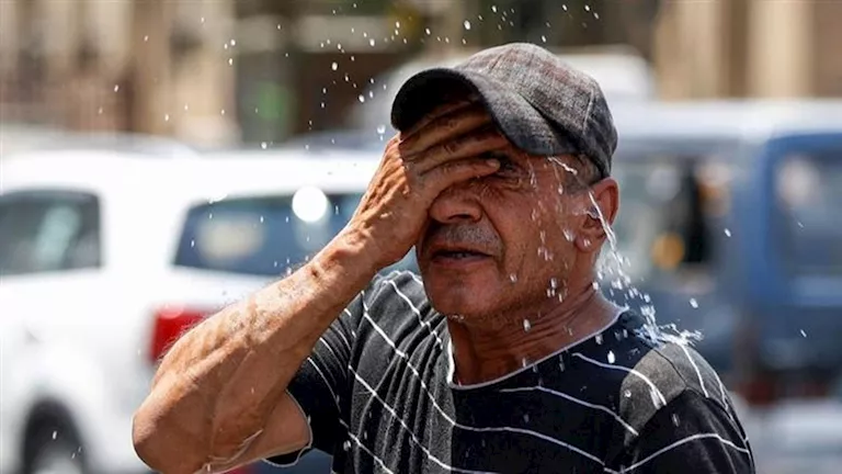 انخفاض طفيف في الحرارة.. الأرصاد تعلن توقعات الطقس غدًا الخميس