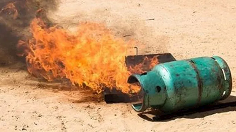انفجار أنبوبة بوتاجاز يصيب 4 أشخاص بينهم طفلان في إسنا بالأقصر