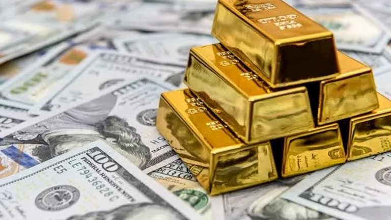 بعد تصريحات وارش.. كيف تحركت الأسواق مع ترقب رفع الفائدة؟