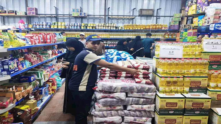 تخفيضات وجوائز فورية.. مهرجان التسوق الأول ينطلق في أسوان (صور)