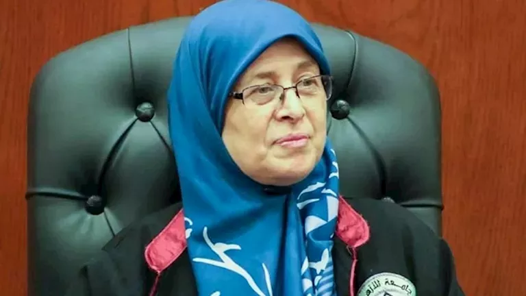 تزوجت مطلقة وعاوز أسأل طليقها عن سبب الانفصال؟.. أستاذة بالأزهر ترد