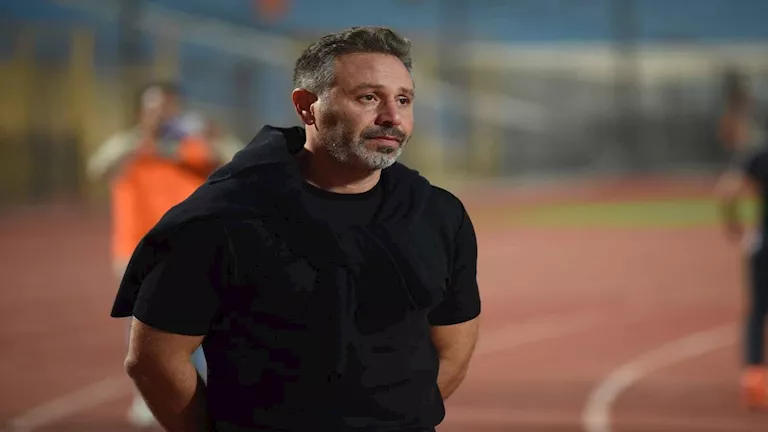 حازم إمام: لا أعلم سبب رحيل جون إدوارد