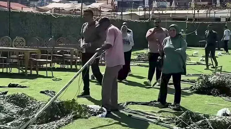 "خطر على الأرواح".. الإسكندرية تكشف أسباب إزالة قاعة أفراح شهيرة