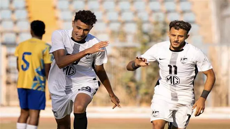 رد فعل حماسي من الجهاز الفني للإسماعيلي بعد تسجيل هدف في مرمى مسار | ضي النهار رد فعل حماسي من الجهاز الفني للإسماعيلي بعد تسجيل هدف في مرمى مسار
