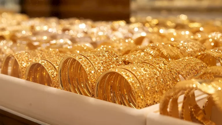 سعر الذهب في مصر يواصل الانخفاض بحلول التعاملات المسائية 26-8-2026 | ضي النهار سعر الذهب في مصر يواصل الانخفاض بحلول التعاملات المسائية 26-8-2026