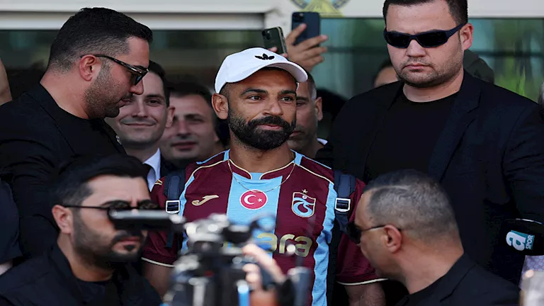 طرابزون سبور يحدد موعد تقديم محمد صلاح رسميًا أمام الجماهير