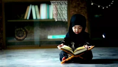 طفلة من الشرقية تبتكر كتابًا ناطقًا لتعليم مناسك الحج والعمرة