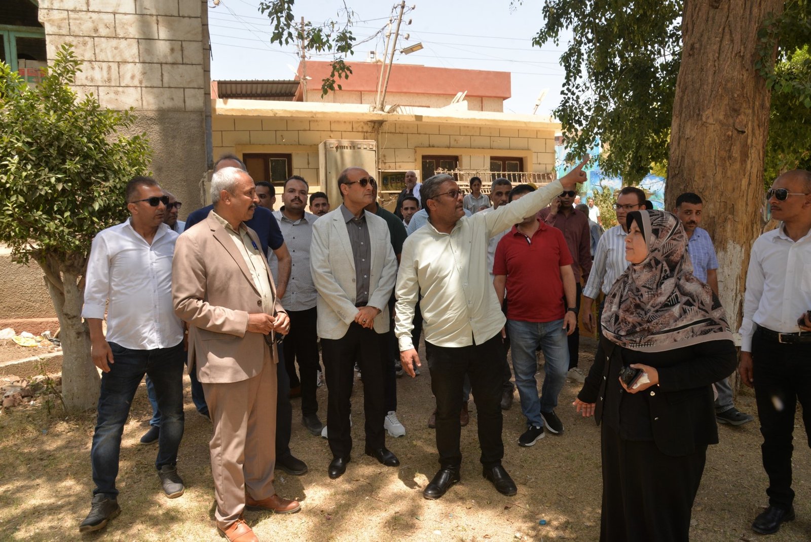 "متنفس ترفيهي وسياحي لأسيوط والصعيد".. محافظ أسيوط يتفقد استكمال تطوير حديقة ناصر للحيوان بأبوتيج | ضي النهار محافظ أسيوط يتفقد أعمال استكمال تطوير حديقة ناصر بأبوتيج وتحويلها إلى متنفس ترفيهي وسياحي متكامل 2 1